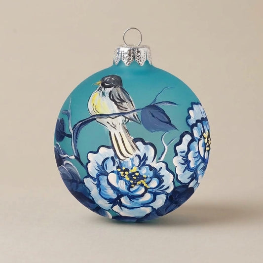 Palla di Natale Ø 10 cm dipinta a mano: uccellino e peonie blu su fondo turchese