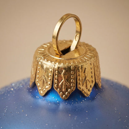 Side and back of the blown glass Christmas ornament