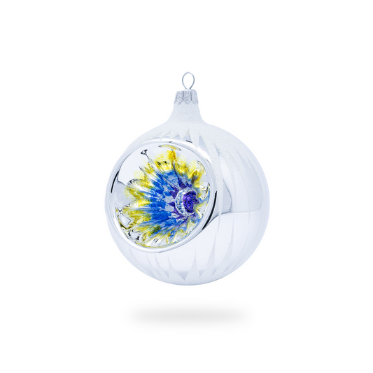 White souvenir ball - random decoration